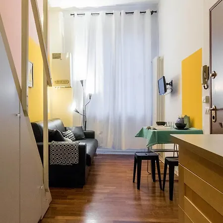 Apartment Hintown Little Starlet *